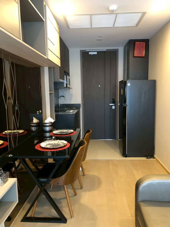 picture Ashton Chula Silom【𝐒𝐄𝐋𝐋 & 𝐑𝐄𝐍𝐓】🔥Premium dark tones, sharp lines, sophisticated and elegant look🔥 Contact Line ID: @hacondo - 6/8