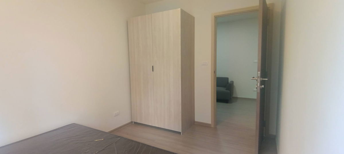 รูป คอนโดมี บ้านโพธิ์ คอนโดเปิดใหม่ในโครงการแสนสิริ ห้องขนาด 35.29 ตรม. 2 นอน มีโซนห้องรับแขกแยก ห้องมุม - รูปที่ 4/16