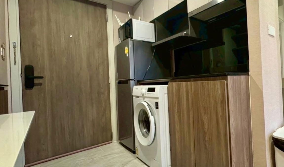 รูป 🌟  ปล่อยเช่าคอนโด LLOYD Soonvijai - Thonglor ใกล้ Central พระราม 9, Fortune, Emporium, EmQuartier เดินทะลุไปRCAและเดินไปโรงพยาบาลกรุงเทพได้ !! - รูปที่ 2/4