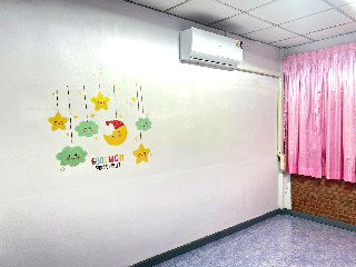 เช่าทาวน์โฮม เขตดอนเมือง : ให้เช่าบ้าน ทาวน์เฮาส์ ม.ธนินทร (ซ.วิภาวดีรังสิต35) ตั้งอยู่บนถนนเมน ของหมู่บ้าน