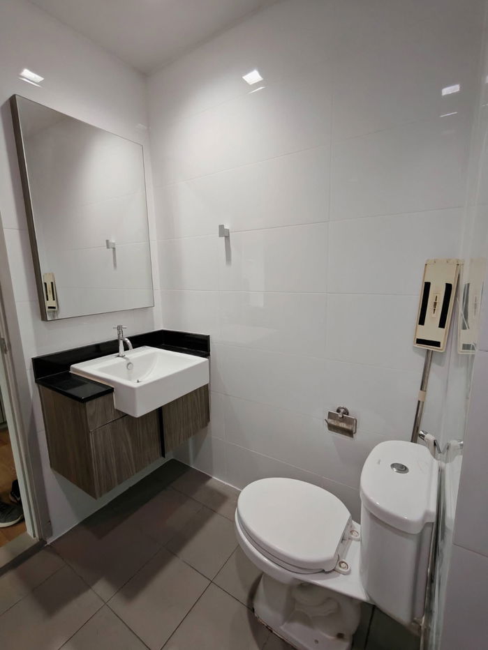 picture ADD line id : @cutecondo available to touring please make appointment here - 6/9