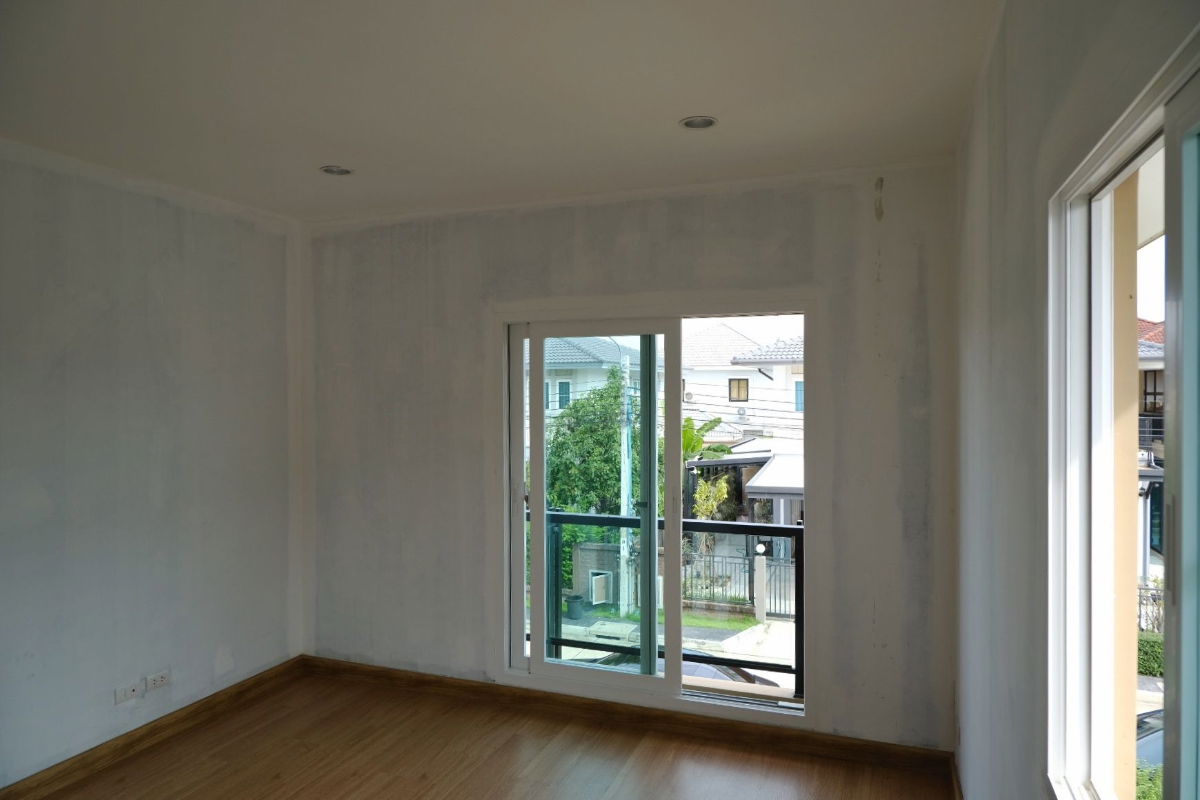 รูป ขายบ้านเดี่ยวมือสอง โครงการ ภัสสร พุทธมณฑลสาย 2 - บางแวก (Passorn Bhuddhamonthon Sai 2 - Bangwag) สภาพใหม่ ไม่เคยเข้าอยู่ ใกล้เดอะมอลล์บางแค  - รูปที่ 14/15