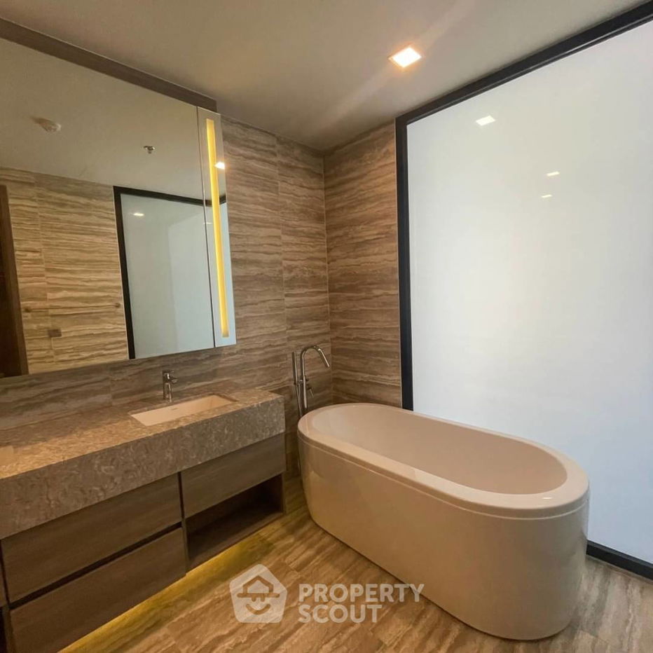 รูป คอนโด 2-ห้องนอน ที่ เซเลส อโศก ใกล้ MRT สุขุมวิท (ID 1346586) - รูปที่ 3/12