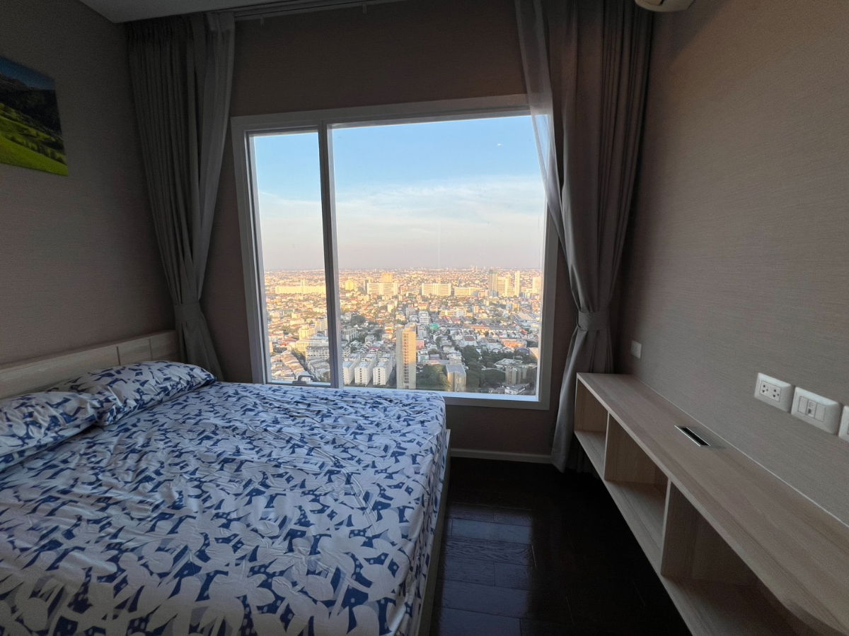 รูป ให้เช่าราคาถูก คอนโดใหม่ The Saint Residences 2-Bed ชั้นสูง ห้องสวย ระเบียงตะวันออก - รูปที่ 8/8