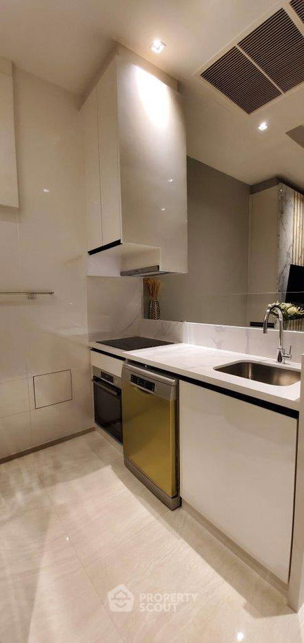 picture 2-BR Condo at Ashton Silom near BTS Chong Nonsi (ID 2027010) - 8/9