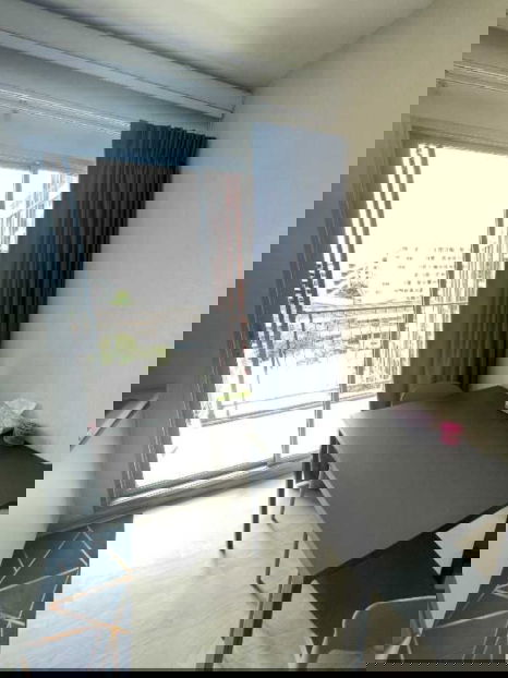 รูป คอนโดให้เช่าPlum Condo InterchangeRAM60 27 ตรม.1ห้องนอน ตึก B ชั้น6 เฟอร์นิเจอร์และเครื่องใช้ไฟฟ้าครบ วิวถนน ไม่มีตึกบัง - รูปที่ 3/8