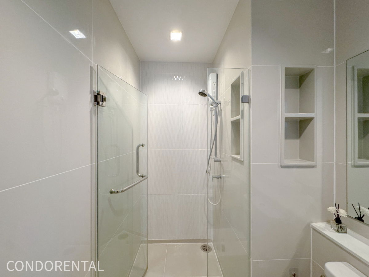 รูป Life Asoke - Rama 9 ห้องสวย ราคาดี สอบถามเพิ่มเติมได้ที่ Line @condorental - รูปที่ 24/25