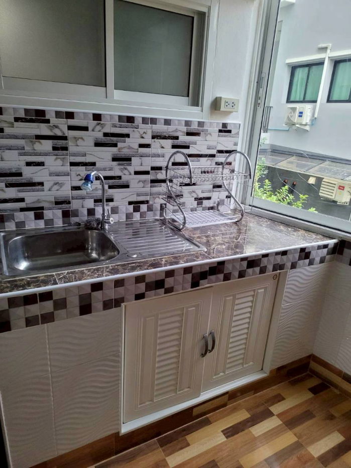 รูป ให้เช่าคอนโด ซ.รามอินทรา16 เดือนละ5,000 มีเฟอร์ - รูปที่ 5/16