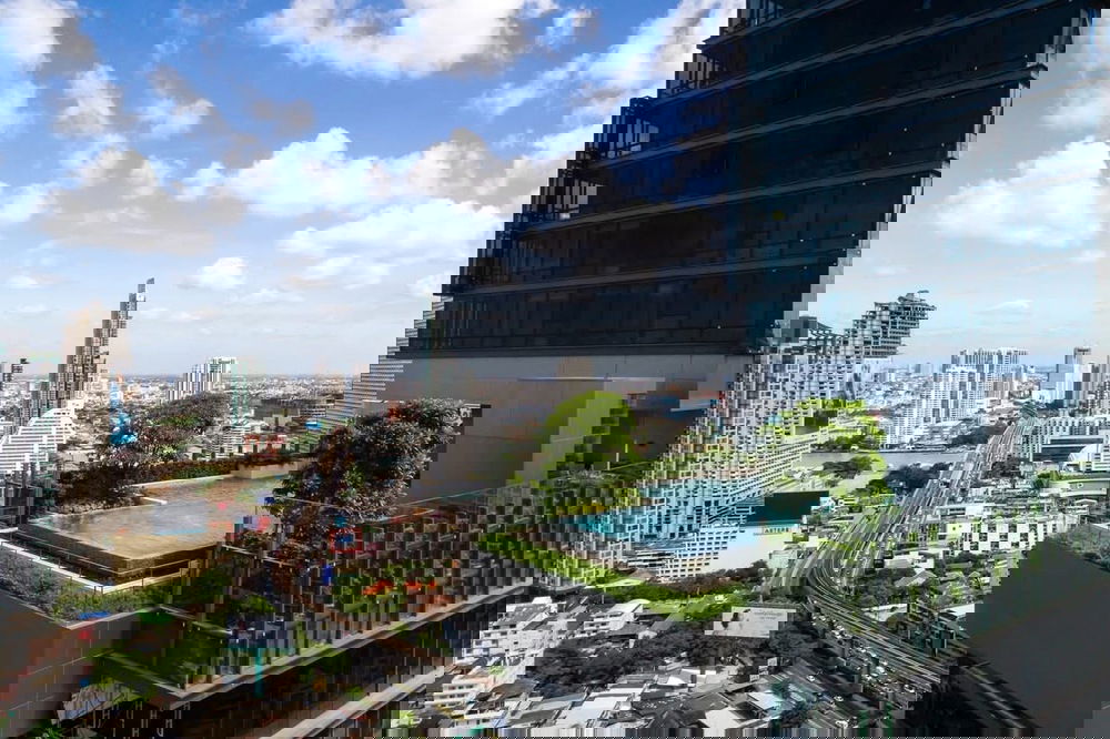 รูป ขาย- เช่า ! วิว Panoramic, วิวเมือง, ห้องทิศตะวันออก, ชั้นสูง47+, ตกแต่งสไตล์โมเดิร์น!  Code C20250200002...The Bangkok Sathorn, 2 นอน, 2 น้ำ, แต่งครบ - รูปที่ 11/11