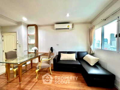 Condos for rent : 15th-Floor 2-BR At Grand Park View Asoke Near MRT Sukhumvit (ID 1346057)
