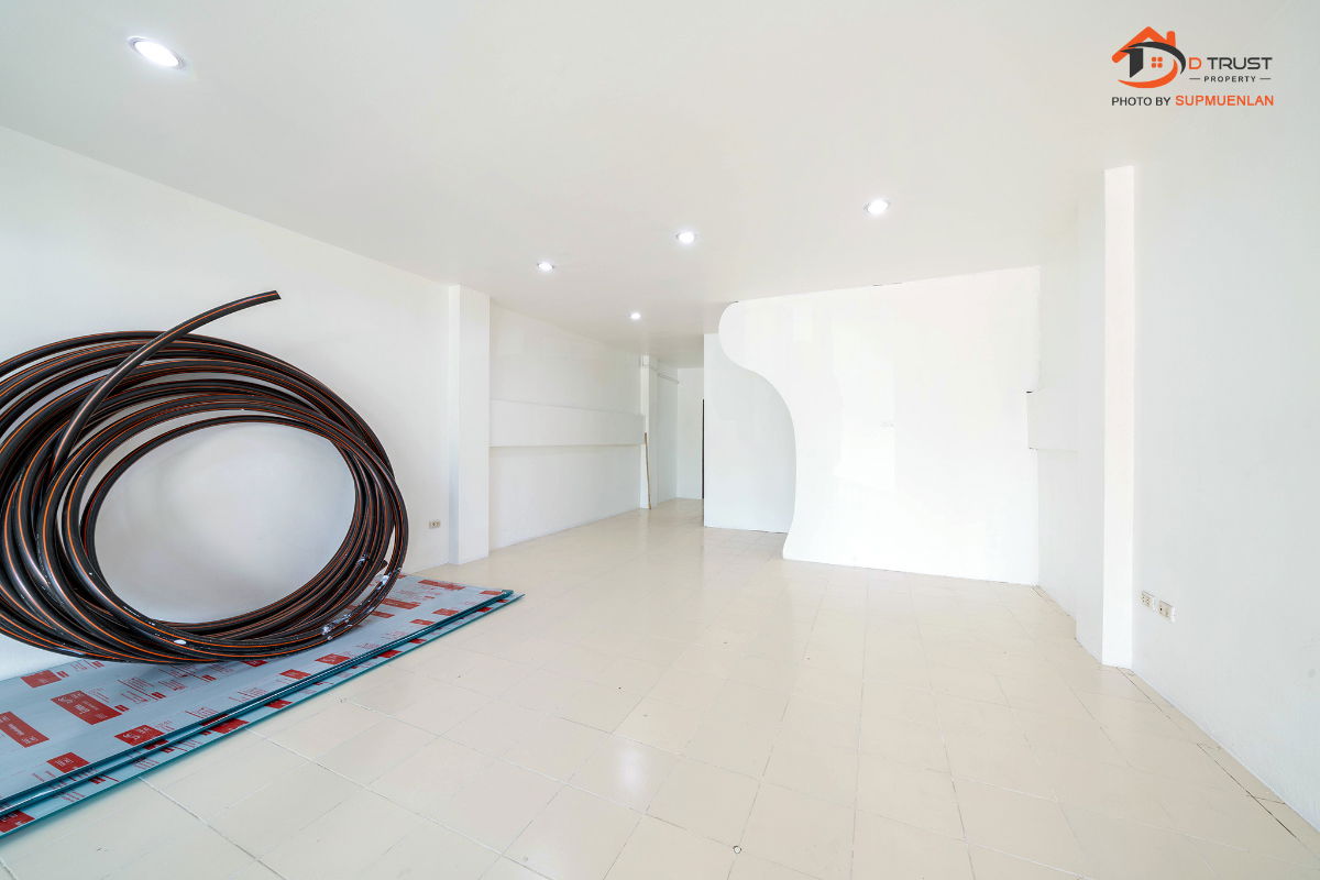 รูป ให้เช่า ตึกแถว 3 ชั้น ตรงข้ามโลตัสคลองหลวง ปทุมธานี 32.9 ตร.ว - รูปที่ 7/19