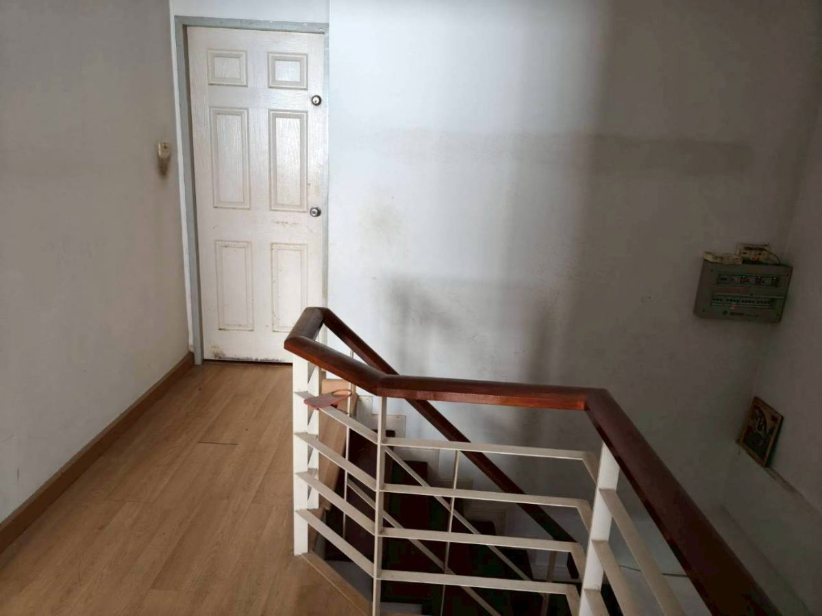 picture For Sale: 2-Storey Townhouse, Phumichonok Village, Phetkasem 67 - 7/8