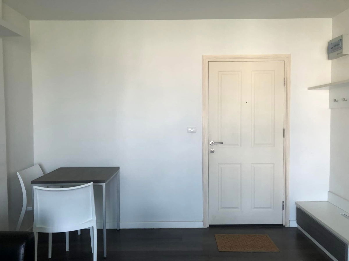 รูป ให้เช่า ดีคอนโด เนินพระ ระยอง 6,000 บาทต่อเดือน (30.3 ตรม) - รูปที่ 3/12