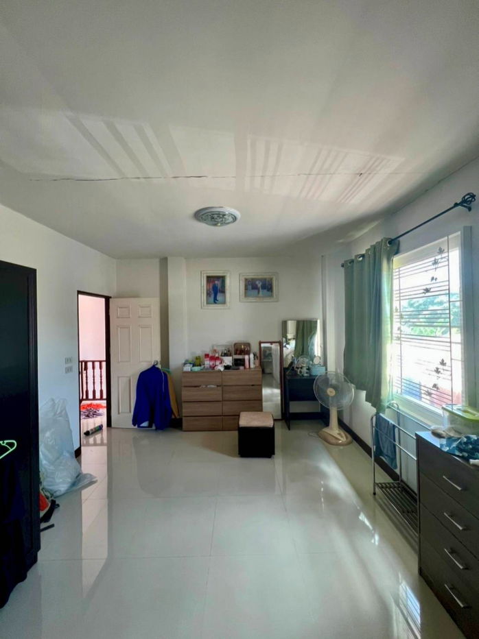 รูป ขายด่วน! บ้านเดี่ยวหลังใหญ่ 2 ชั้น เนื้อที่ 52.5 ตร.ว. - รูปที่ 4/20