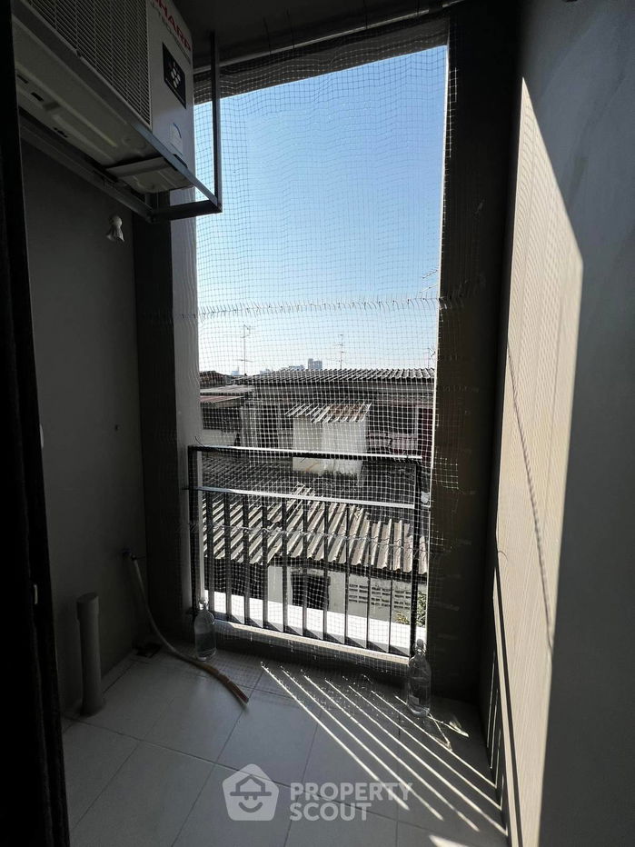 picture 1-BR Condo at Aspire Asoke-Ratchada near MRT Phra Ram 9 (ID 2015293) - 10/13