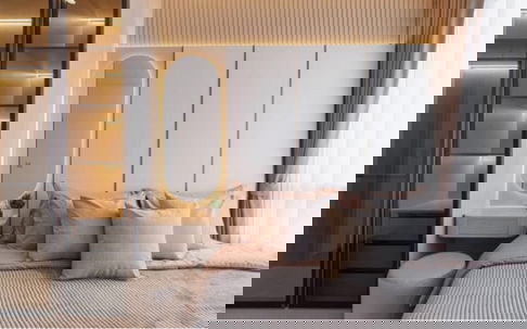 For rent ✨ MARU EKKAMAI 2  🔥 Line ID @034etfin 📲 2 Bedroom 2 Bathroom ✨ BTS Ekkamai 450 meters 💚