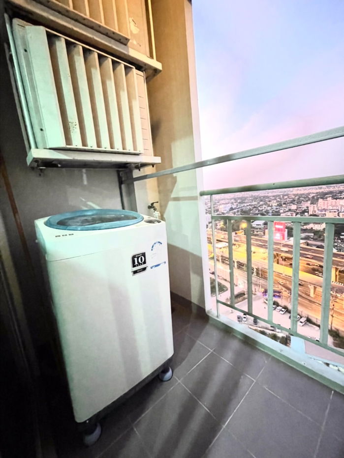 รูป 🎈พร้อมให้เช่า วันที่ 31/1/69 LPN เมกะซิตี้ บางนา  26 ตรม. 1 ห้องนอน เฟอร์นิเจอร์และเครื่องใช้ไฟฟ้า ครบ มีเครื่องซักผ้า  7,500 / เดือน  - รูปที่ 12/13