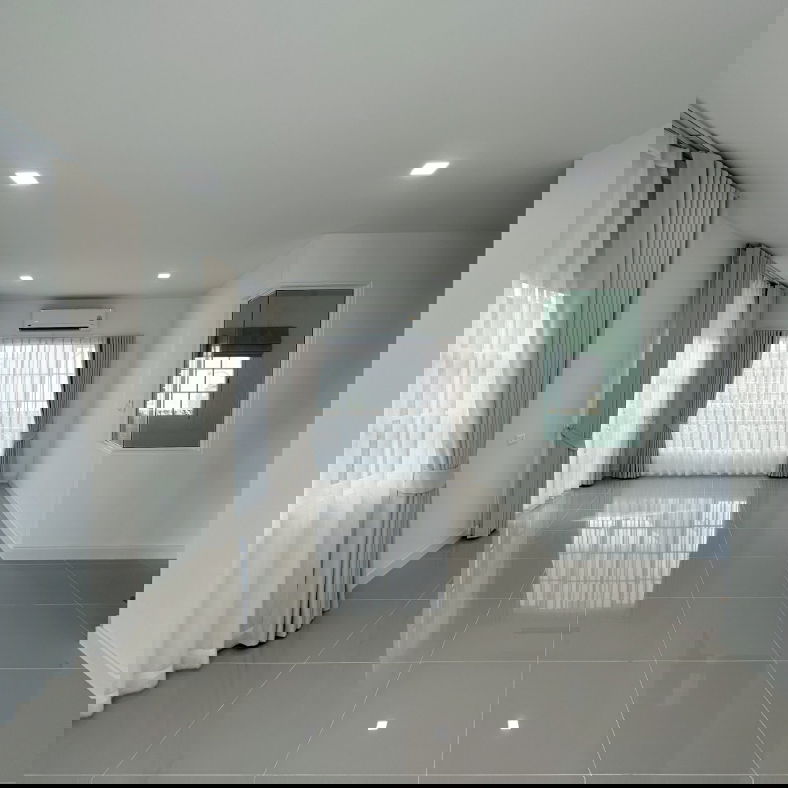 รูป  🟢For Rent🟢โกลเด้น นีโอ สุขุมวิท - ลาซาล (สุขุมวิท 113) บ้านสวย เฟอร์ครบ!📱ADD LINE @nathong97 (ตอบ ⚡ 24 Hr) AV07 - รูปที่ 9/14