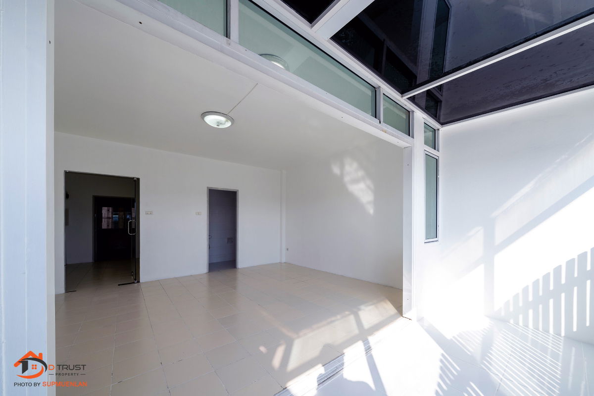 รูป ให้เช่า ตึกแถว 3 ชั้น ตรงข้ามโลตัสคลองหลวง ปทุมธานี 32.9 ตร.ว - รูปที่ 13/19