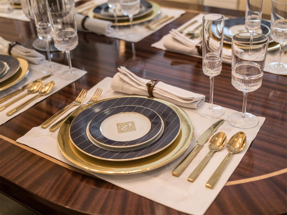 รูป คอนโดมิเนียมหรู 3 ห้องนอน ในทำเลที่ยอดเยี่ยม - รูปที่ 6/38