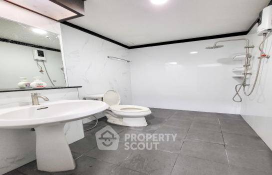 รูป คอนโด 1-ห้องนอน ที่ เดอะวอเตอร์ฟอร์ด ไดมอน ทาวเวอร์ สุขุมวิท ใกล้ BTS พร้อมพงษ์ (ID 845488) - รูปที่ 10/12