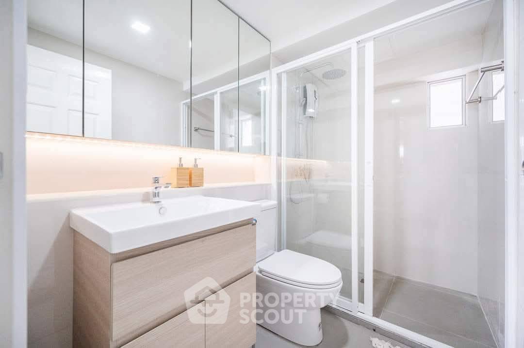 picture 2-BR Condo at Thonglor Tower Condominium near BTS Thong Lor (ID 2515509) - 11/12