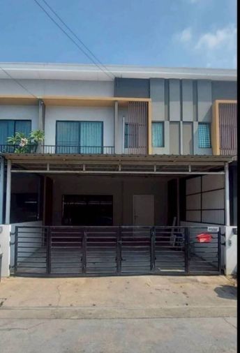 ให้เช่าทาวน์โฮม 3 ห้องนอน 120 ตร.ม. 21 ตร.ว. เดอะ คอนเนค พัฒนาการ 38