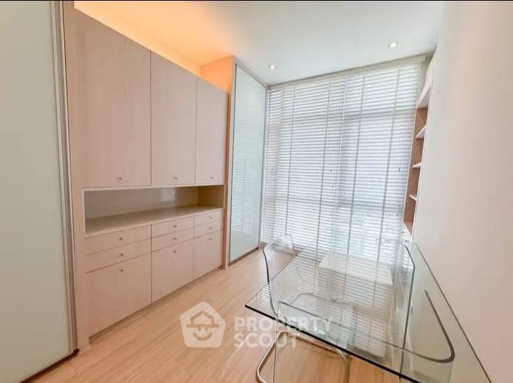 รูป คอนโด 2-ห้องนอน ที่ แกรนด์ หลังสวน คอนโดมิเนียม ใกล้ BTS ราชดำริ (ID 1837512) - รูปที่ 10/11