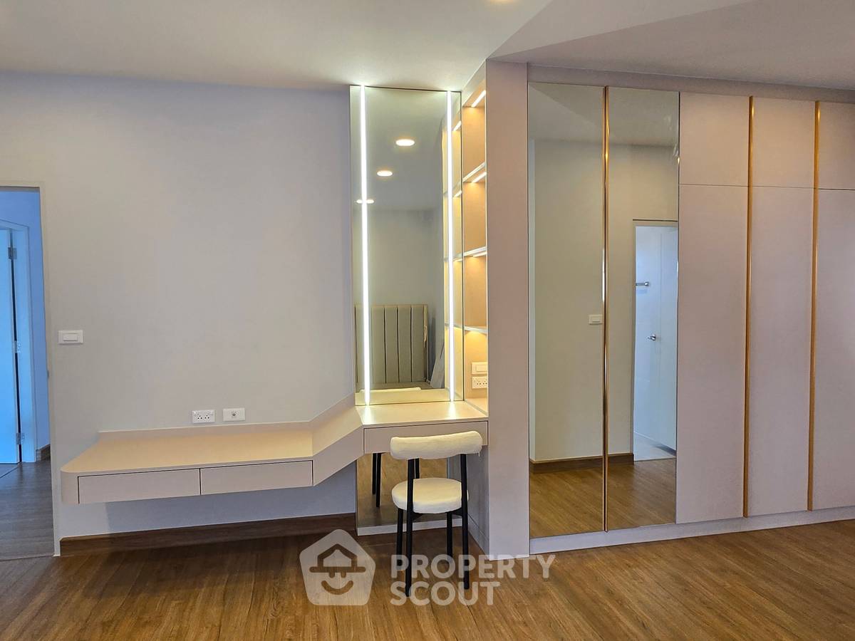 รูป บ้าน 4-ห้องนอน ที่ เซนโทร บางนา ใน บางแก้ว (ID 2519051) - รูปที่ 12/14