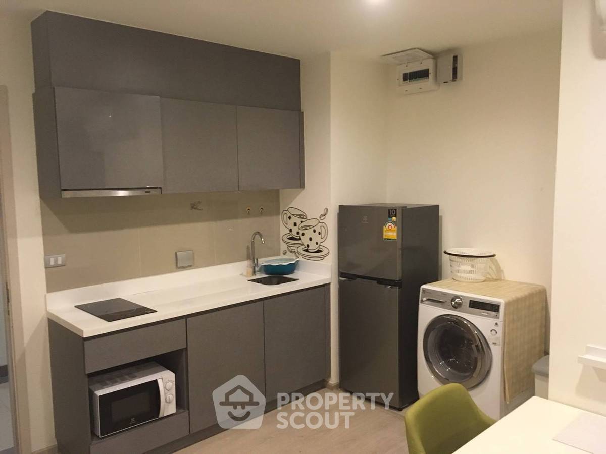 picture 2-BR Condo at Rhythm Asoke near MRT Phra Ram 9 (ID 888177) - 2/8