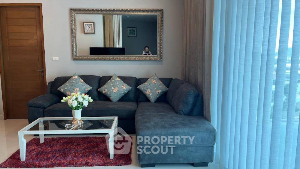 picture 2-BR Condo at Casalunar Paradiso in Saen Suk (ID 1062109) - 7/16