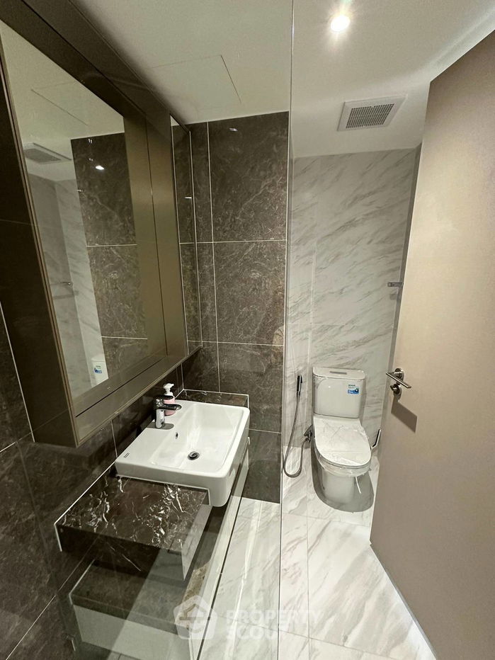 รูป คอนโด 1-ห้องนอน ที่ ฟินน์ อโศก ใกล้ BTS อโศก (ID 1517181) - รูปที่ 12/16