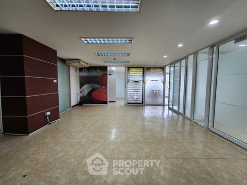 4-BR Condo at Supalai Prima Riva Rama 3 - Narathiwas in Chong Nonsi (ID 2510035)