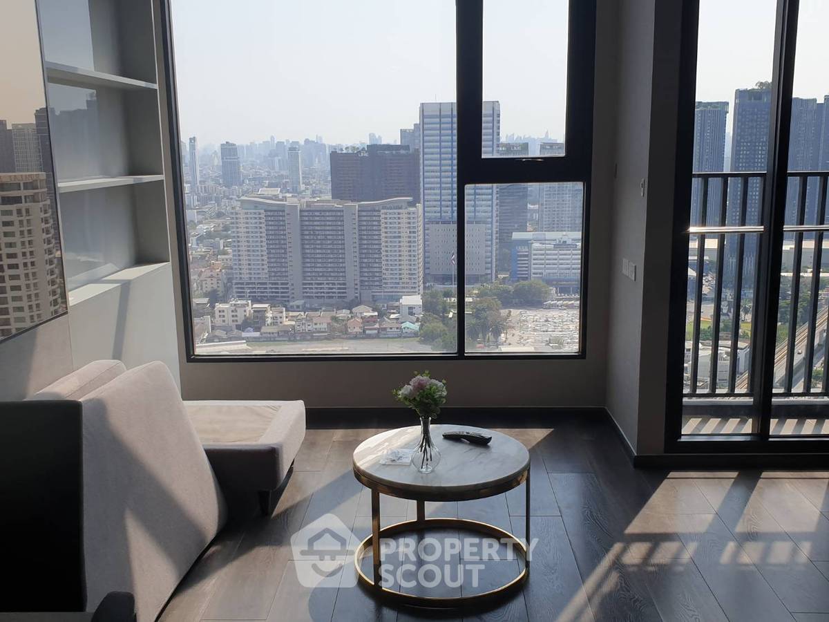 picture 1-BR Condo at Knightsbridge Space Ratchayothin near BTS Ratchayothin (ID 2021333) - 9/12