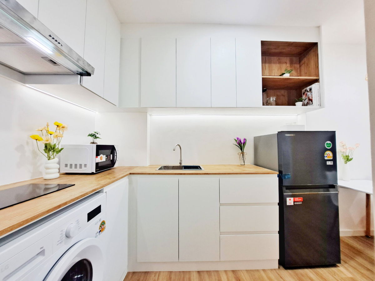 picture Condo for sale with 1 bedroom, 1 bathroom and 1 kitchen. - 6/13