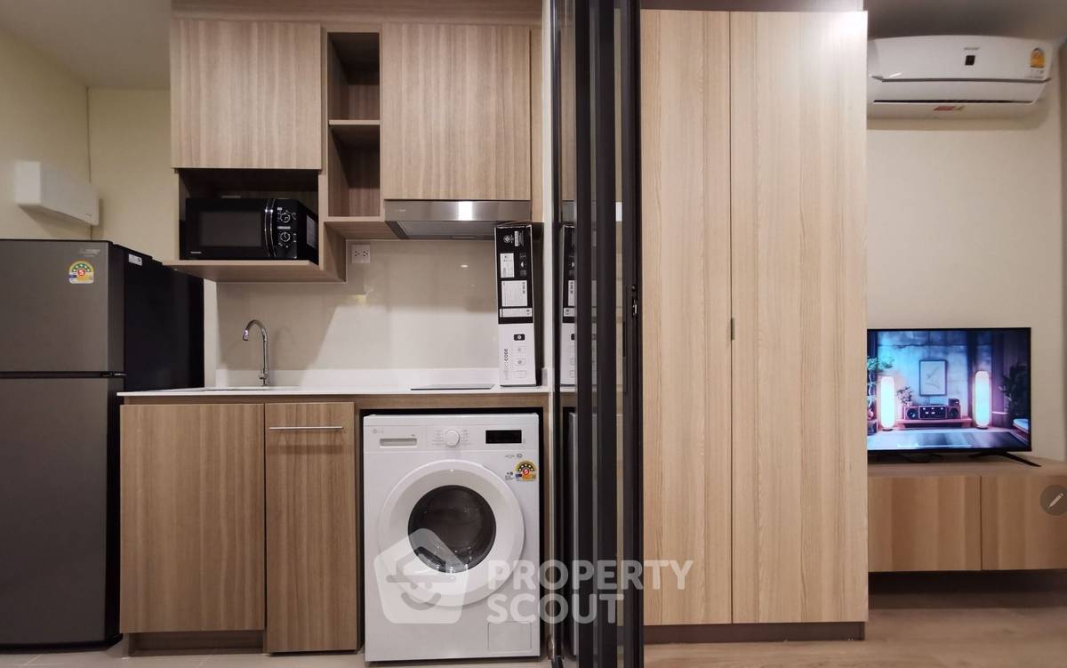 รูป คอนโด 1-ห้องนอน ที่ ไลฟ์ พระราม 4 - อโศก ใกล้ MRT ศูนย์การประชุมแห่งชาติสิริกิติ์ (ID 1553341) - รูปที่ 6/8