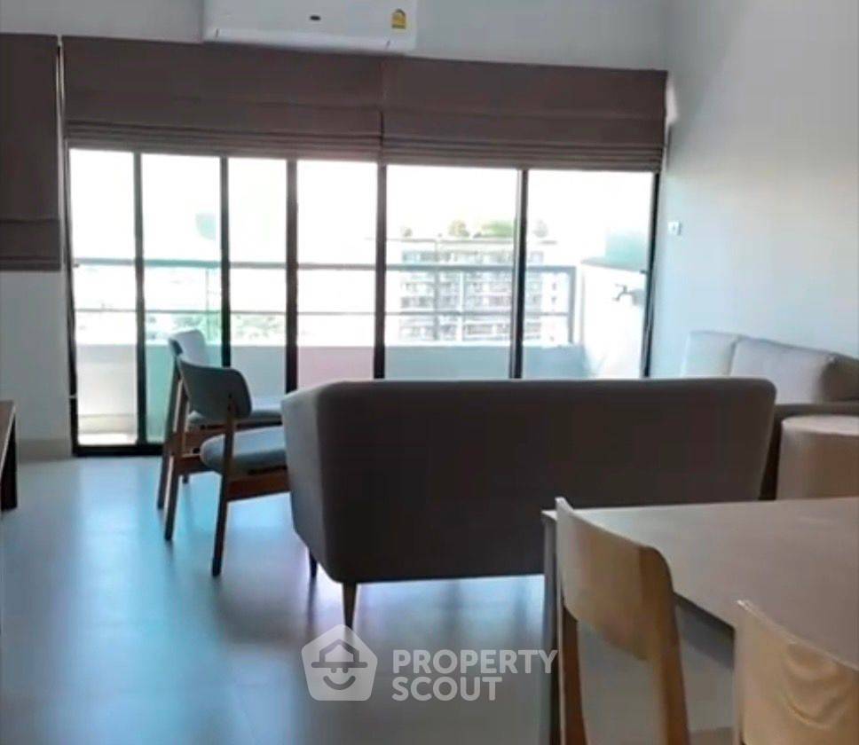 รูป คอนโด 2-ห้องนอน ที่ สาธร การ์เด้นส์ ใกล้ MRT สีลม (ID 2067082) - รูปที่ 4/9