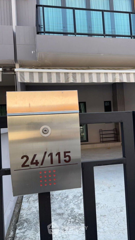 รูป ทาวน์เฮ้าส์ 3-ห้องนอน ที่ ไอเจ้นท์ พรีเมียม ทาวน์โฮม พัฒนาการ ใน ประเวศ (ID 2518954) - รูปที่ 22/23