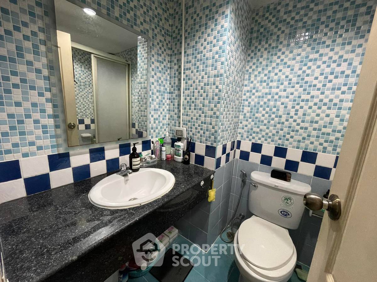 รูป คอนโด 1-ห้องนอน ที่ ลุมพินี เพลส สวนพลู สาทร ใกล้ MRT ลุมพินี (ID 933568) - รูปที่ 6/6