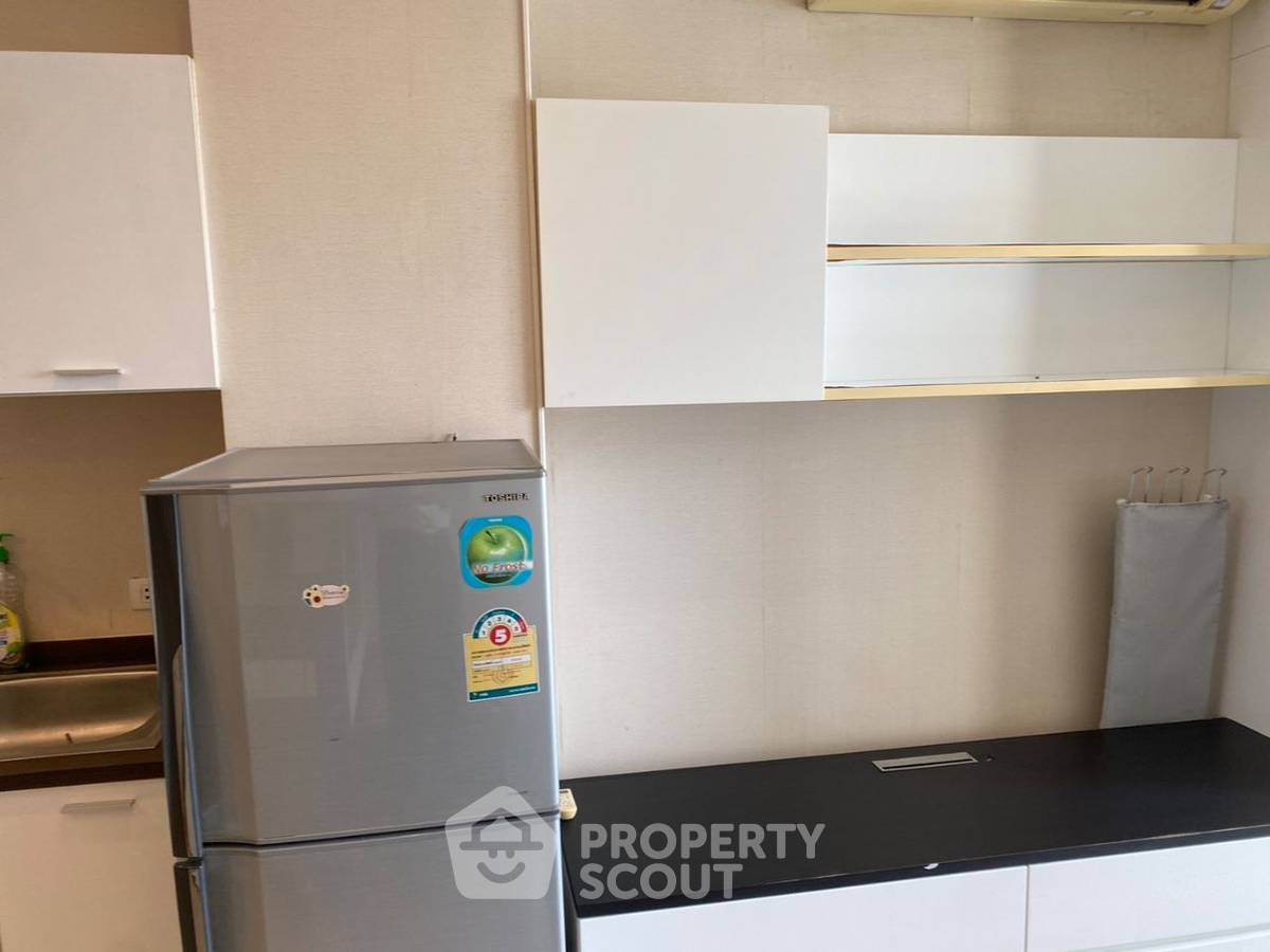 รูป คอนโด 1-ห้องนอน ที่ เดอะ ไลท์เฮ้าส์ คอนโดมิเนียม ใกล้ BTS กรุงธนบุรี (ID 924336) - รูปที่ 3/8