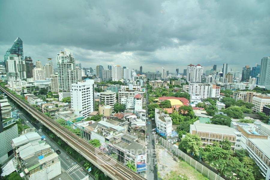 picture 2-BR Condo at The Crest Sukhumvit 34 near BTS Thong Lor (ID 890031) - 3/19