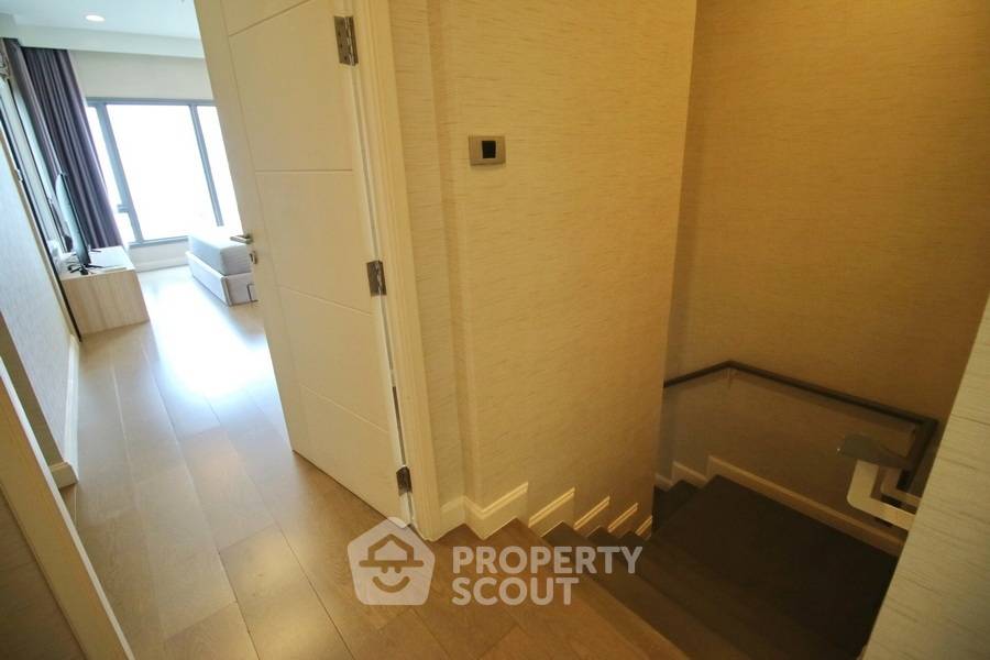picture 2-BR Condo at The Crest Sukhumvit 34 near BTS Thong Lor (ID 890031) - 6/19