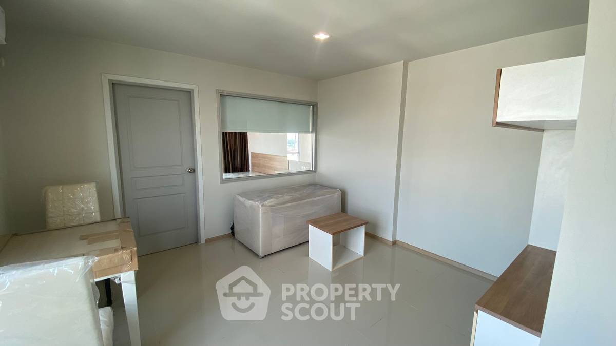 picture 1-BR Condo at Rich Park @ Taopoon Interchange near MRT Tao Poon (ID 1467080) - 1/12
