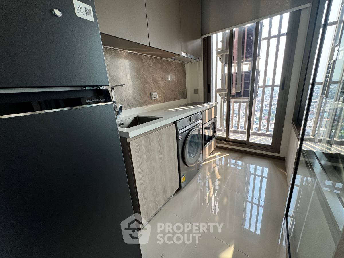 รูป คอนโด 1-ห้องนอน ที่ ริธึ่ม เจริญกรุง พาวิลเลี่ยน ใกล้ BTS สะพานตากสิน (ID 2022610) - รูปที่ 3/8