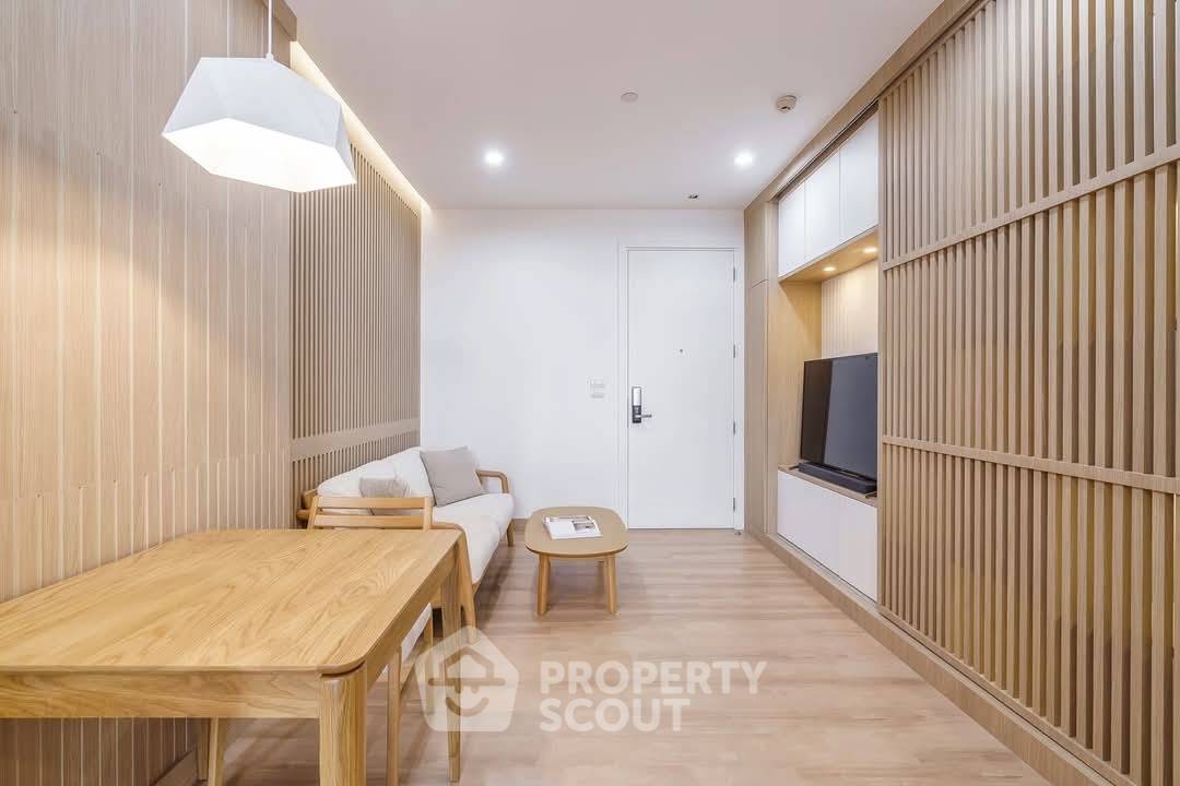 รูป คอนโด 1-ห้องนอน ที่ เดอะ รูม สุขุมวิท 62 ใกล้ BTS ปุณณวิถี (ID 1983341) - รูปที่ 2/10