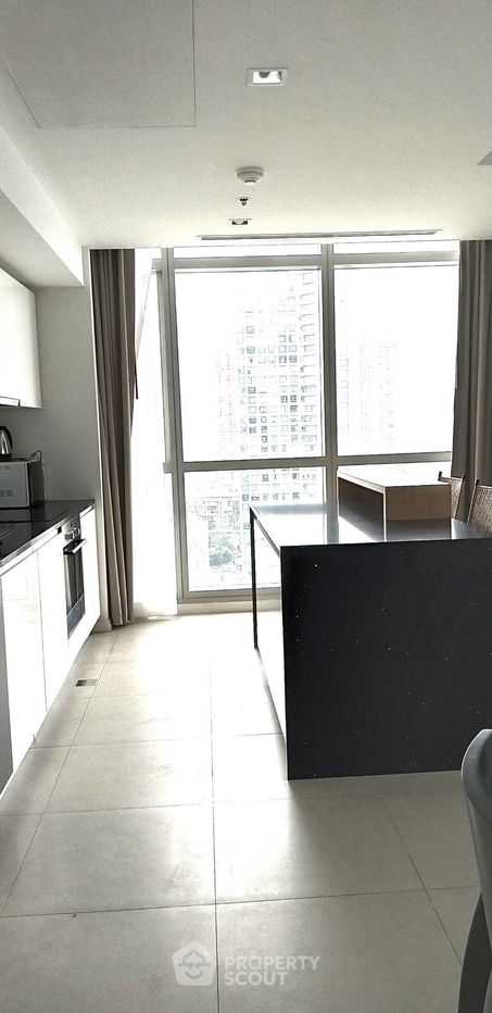 picture 2-BR Condo at The River Condominium near BTS Saphan Taksin (ID 514080) - 2/14