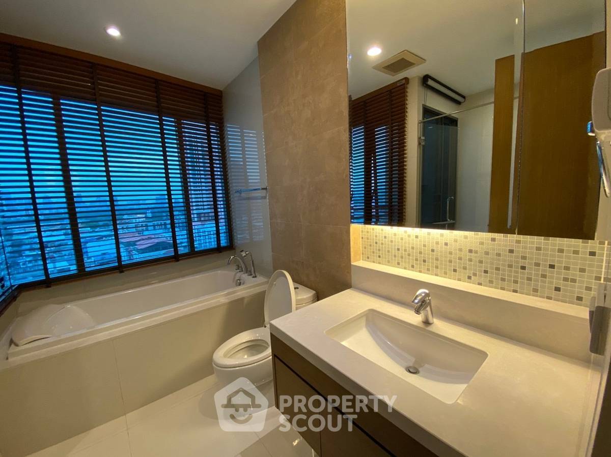 picture 2-BR Condo at Bright Sukhumvit 24 Condominium near BTS Phrom Phong (ID 884273) - 16/18