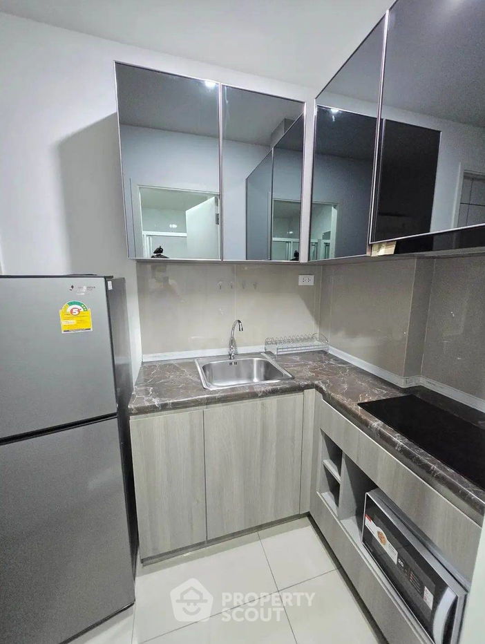 รูป คอนโด 1-ห้องนอน ที่ เดอะ เพรสซิเดนท์ จรัญ-แยกไฟฉาย สเตชั่น ใกล้ MRT ไฟฉาย (ID 2021817) - รูปที่ 8/11