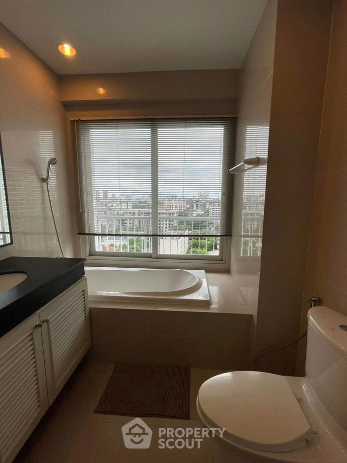 picture 2-BR Condo at Noble Ora near BTS Thong Lor (ID 1875036) - 14/19