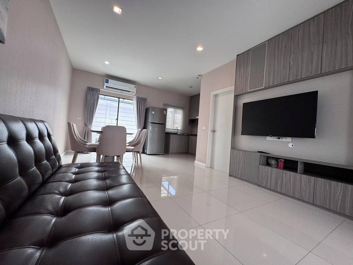 รูป ทาวน์เฮ้าส์ 3-ห้องนอน ที่ ไอเจ้นท์ พรีเมียม ทาวน์โฮม พัฒนาการ ใน ประเวศ (ID 2518954) - รูปที่ 2/23